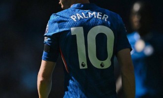 英超首轮切尔西0-0水晶宫，埃泽破门被吹，蓝军主帅换人未奏效