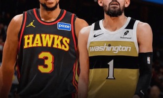 残忍！特雷杨被交易时坐在替补席 随后被叫回更衣室