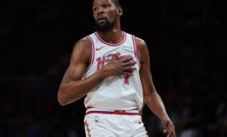 杜兰特空砍32+6+8 阿德巴约24+11热火胜火箭